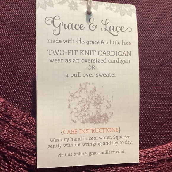 GRACE & LACE OPEN KNIT LIGHT WEIGHT TWO FIT KNIT CARDIGAN One size fits most NWT - Picture 5 of 11
